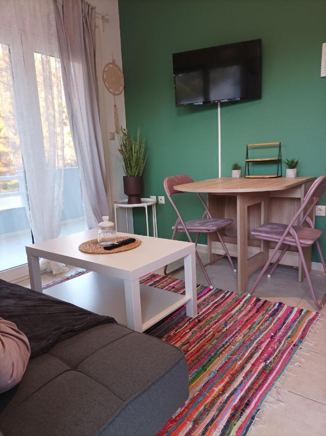 Home Away From Home Ixia  Exterior foto
